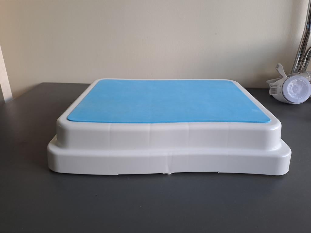 Badopstapje 10 cm hoog - Veilig en stabiel, Diversen, Verpleegmiddelen, Ophalen