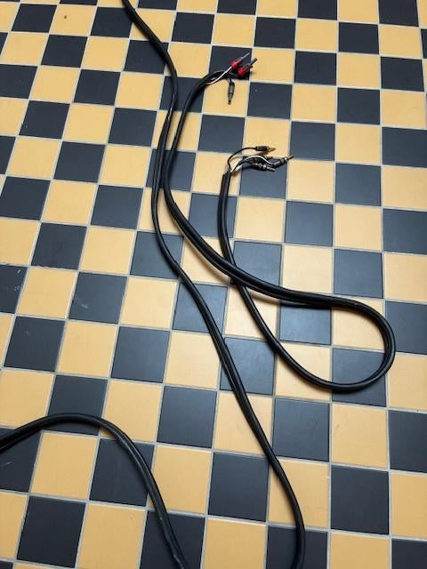 TK: Linn K400 biwire kabels en pluggen, Ophalen, Gebruikt, 2 tot 5 meter, Luidsprekerkabel