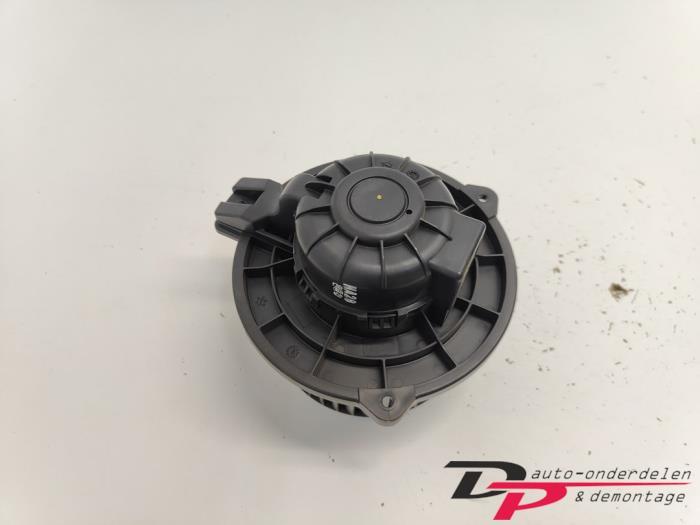 Kachel Ventilatiemotor van een Kia Rio, -, -, Ophalen of Verzenden, -