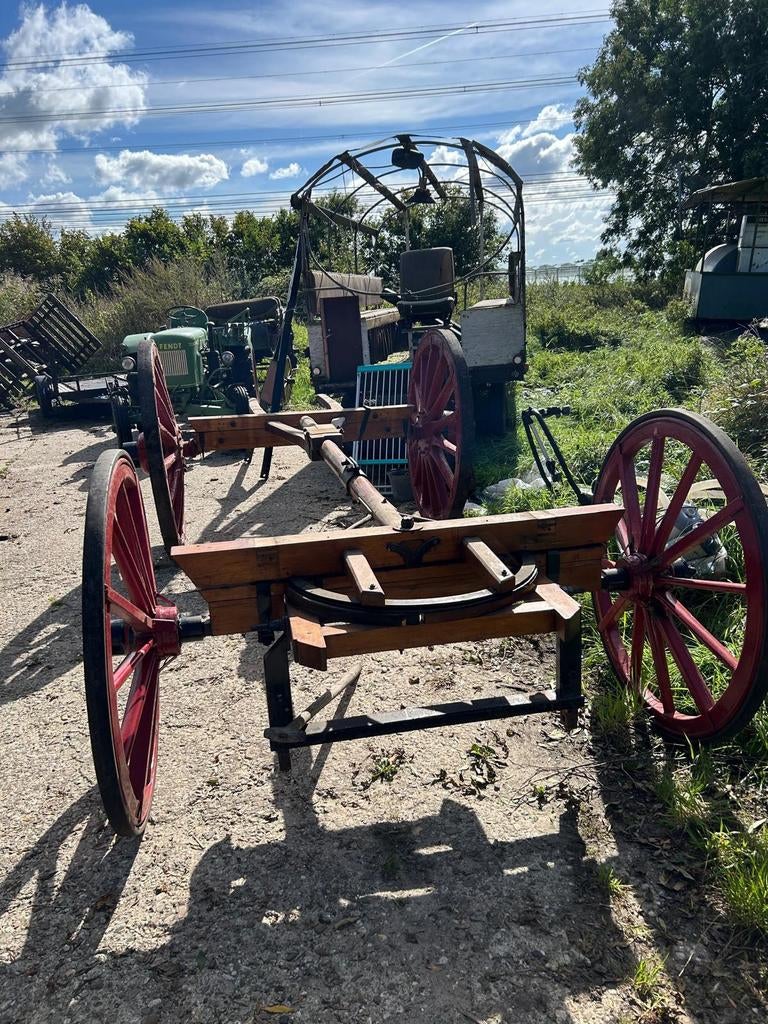 Onderstel boerenwagen

1,9 mrt breed
4 mrt lang
Achterwielaa, Ophalen