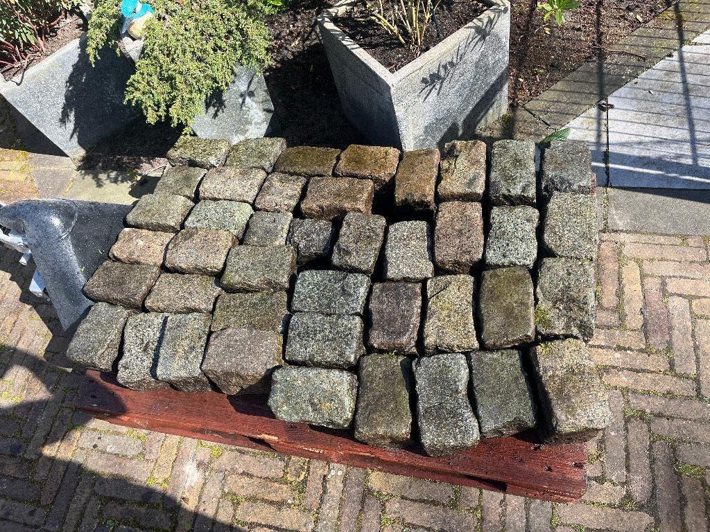 Zweeds graniet, kasseien, Tuin en Terras, Tegels en Klinkers, Ophalen, Gebruikt, Overige typen, Natuursteen