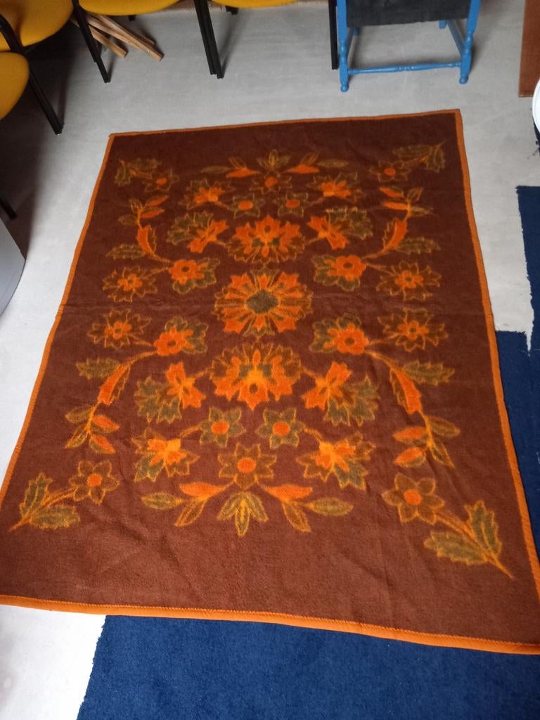 Vintage Dralon deken oranje / bruin met bloemen, Huis en Inrichting, Woonaccessoires | Plaids en Woondekens, Ophalen of Verzenden