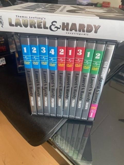 Laurel en Hardy boek, Ophalen, Zo goed als nieuw