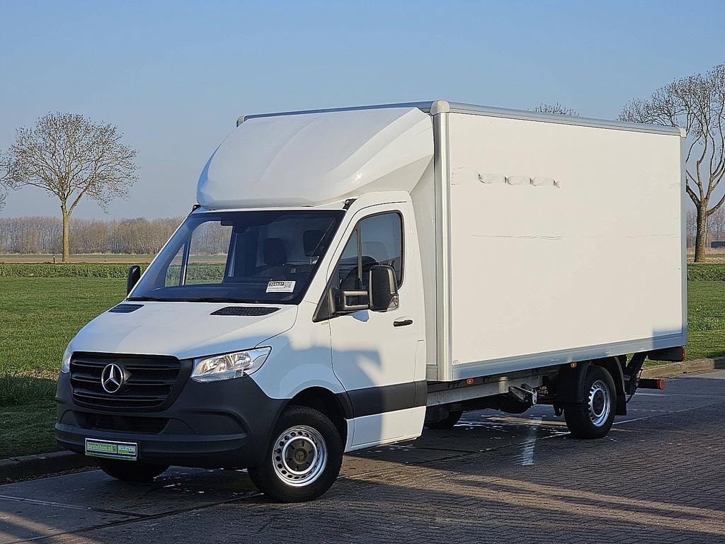 MERCEDES-BENZ SPRINTER 315 bakwagen laadklep!, Auto's, Bestelauto's, Gebruikt, Euro 6, 150 pk, Wit