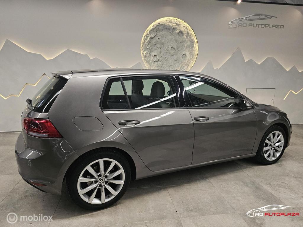 Volkswagen Golf 1.2 TSI Highline DSG Climate control/NAP, Euro 5, 4 cilinders, 49 €/maand, Origineel Nederlands