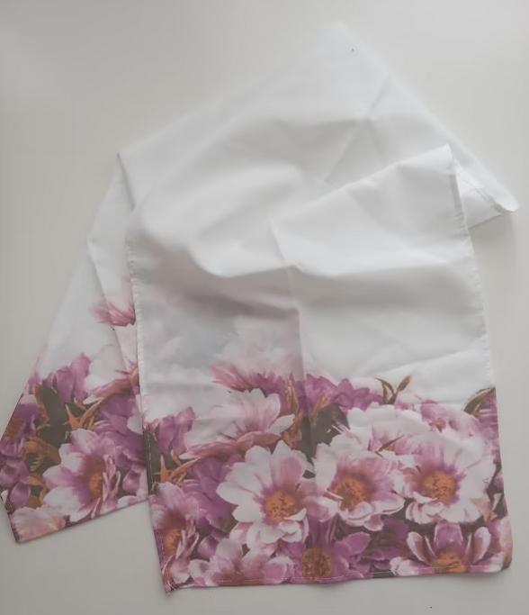 Polyester sjaal met roze bloemmotief, nieuw, Oosterveldweg 15, 7274 DZ, Verzenden, Maat 46/48 (XL) of groter, Nieuw