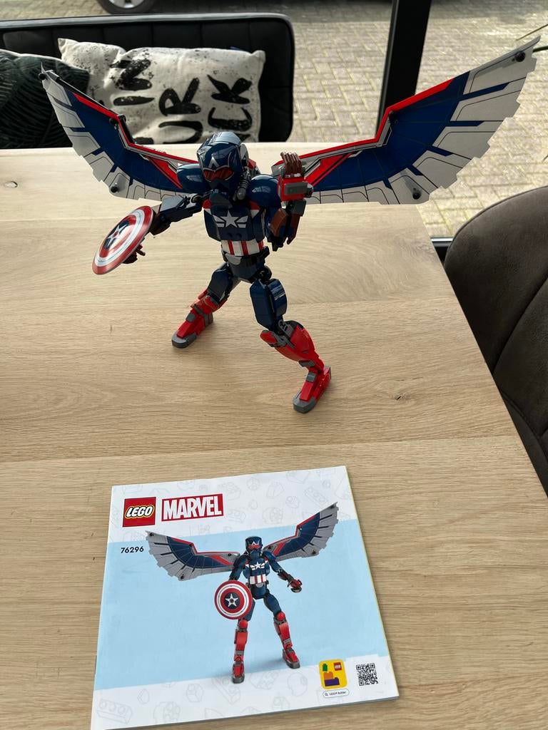 Lego Marvel 76296 Falcon Figuur - Zo goed als nieuw, Ophalen of Verzenden, Zo goed als nieuw, Complete set, Lego