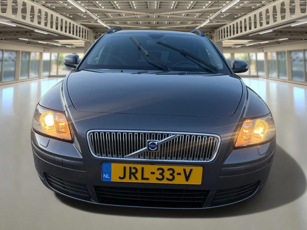Volvo V50 2.4 Automaat/trekhaak/stoelverwarming/garantie, Stof, Gebruikt, 700 kg, 11 km/l
