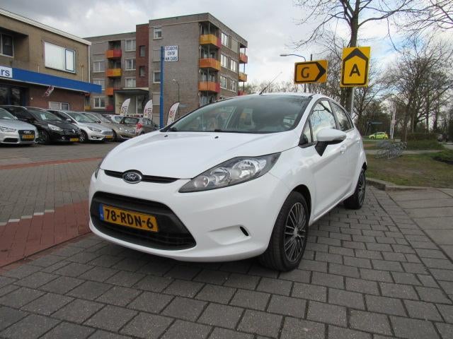 FORD Fiesta 1.25 60pk 5Drs Limited, Euro 5, Stof, 1242 cc, 4 cilinders