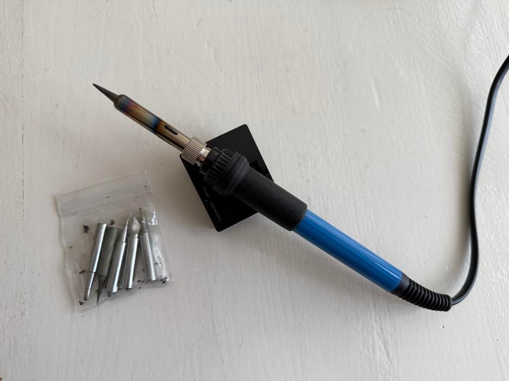 Houtbrander / Pyrografie pen 60W – instelbaar + opzetstukken, Ophalen of Verzenden, Zo goed als nieuw, Gereedschap of Toebehoren