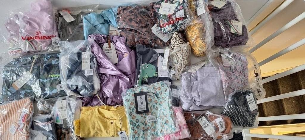 Partij nieuwe kinderkleding - topmerken - 25 stuks), Onbekend, Nieuw, Overige maten, Ophalen of Verzenden