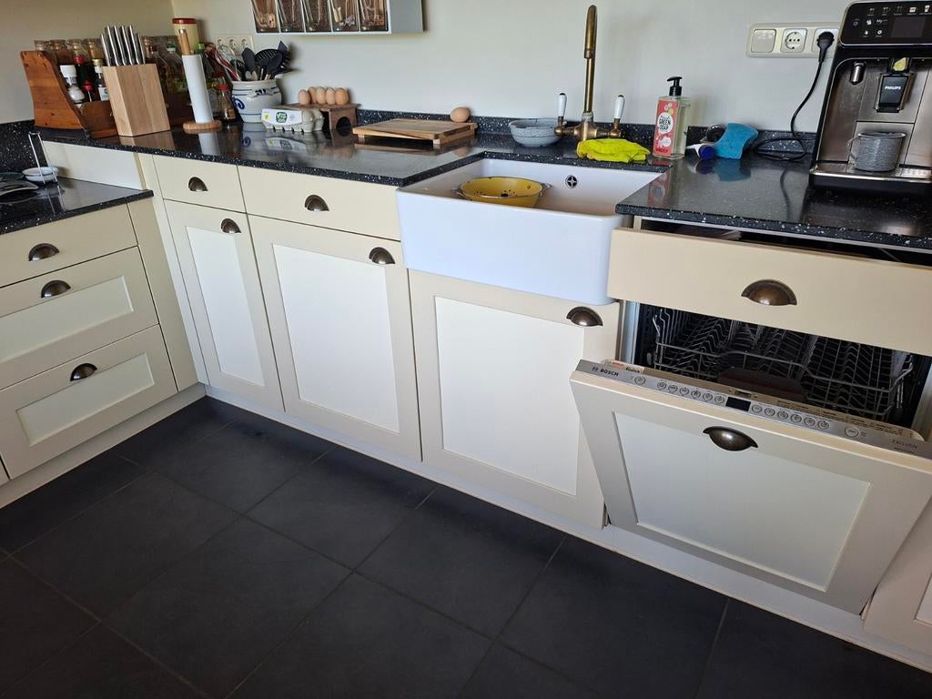 Hoekkeuken, Ophalen, Gebruikt, Kunststof, Hoekkeuken