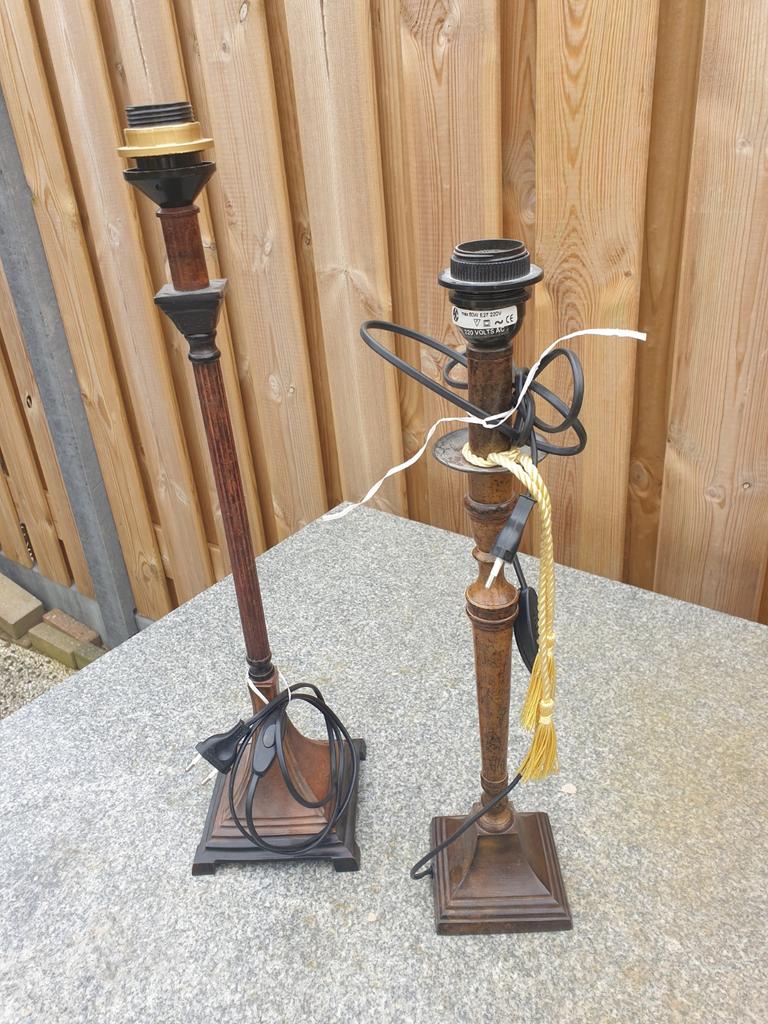 Lampenvoeten metaal en stenen blauwe tafellamp., Ophalen