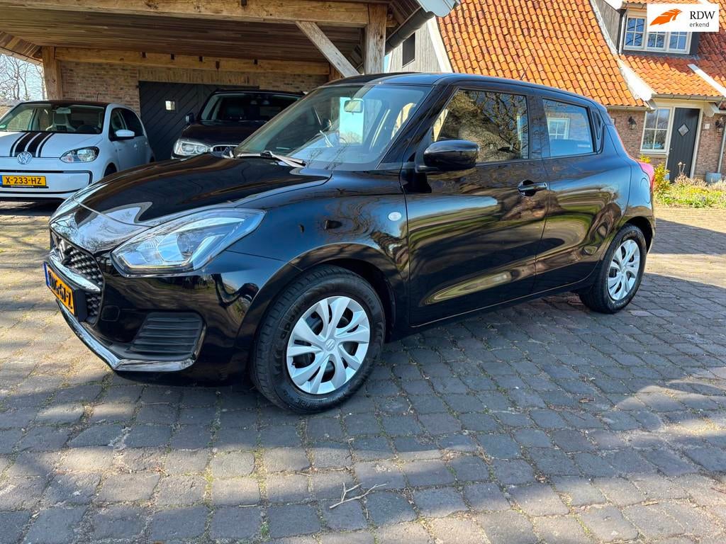 Suzuki SWIFT 1.2 Select Smart Hybrid, 83 pk, Stof, Gebruikt, 4 cilinders