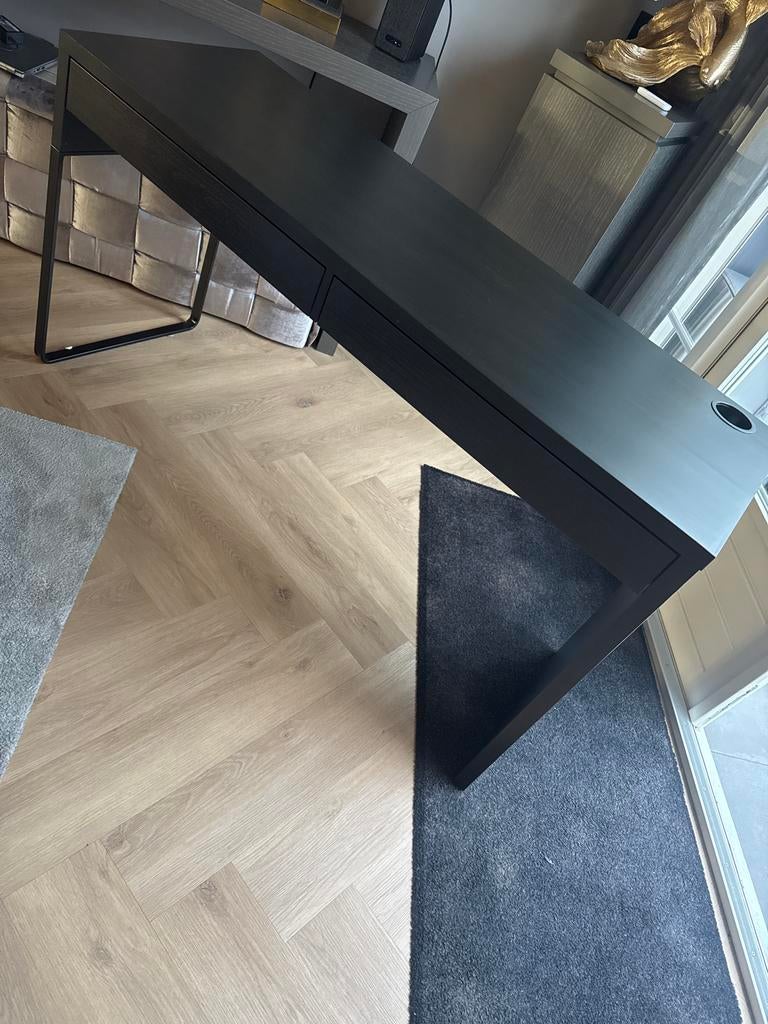 IKEA MICKE Bureau 2 lades met lichte gebruiksporen, Ophalen, Gebruikt