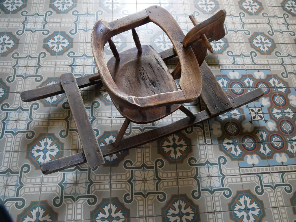 antiek hobbelpaard, Antiek en Kunst, Antiek | Speelgoed, Ophalen