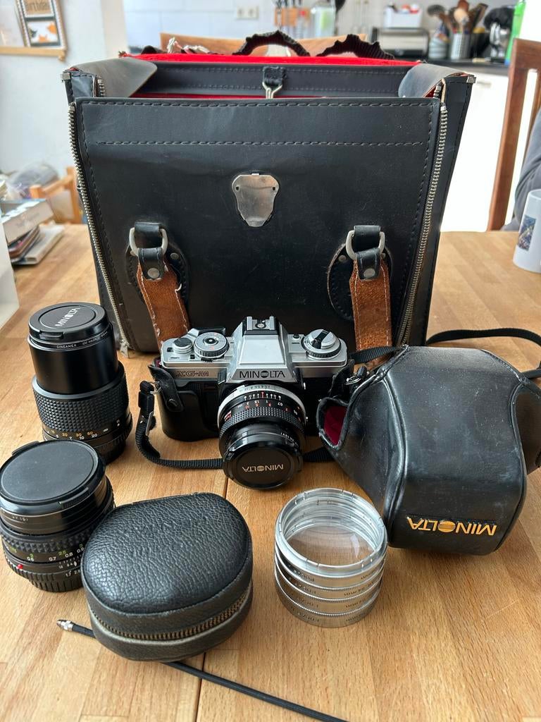 Minolta XG-M Analoge Camera met 3 Lenzen & Accessoires, Ophalen of Verzenden, Gebruikt, Spiegelreflex, Minolta