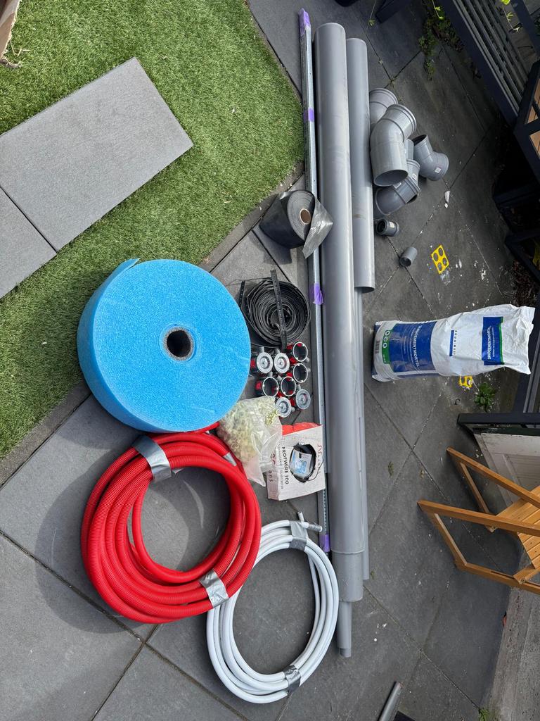 Diverse materialen: PVC Buizen, Koppelingen, Elektra & Meer, Ophalen, Pvc, 6 meter of meer, Overige typen