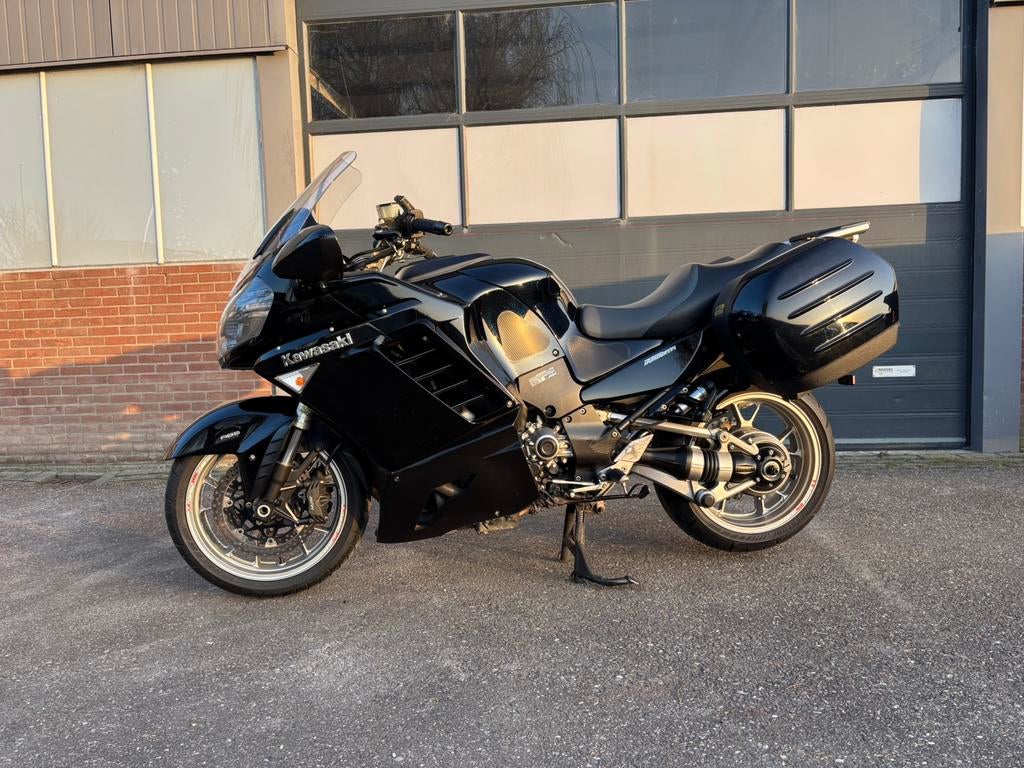Kawasaki GTR 1400 - Parelmoer blauw - lage KM