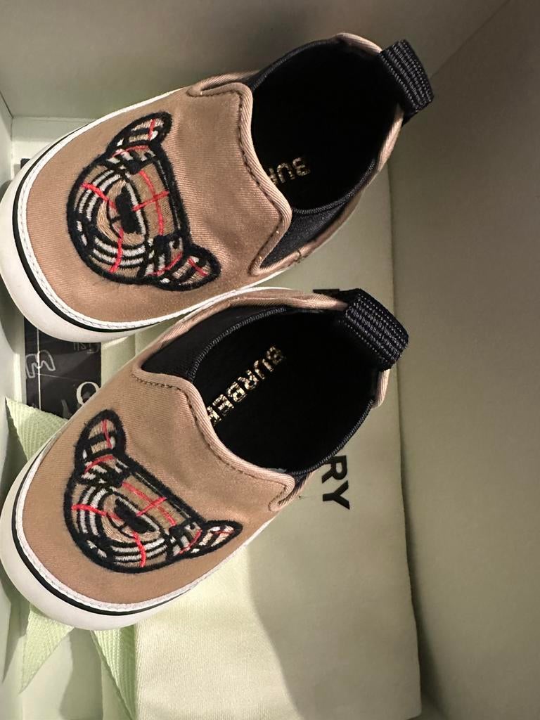 Burberry schoentjes baby, Kinderen en Baby's, Ophalen of Verzenden, Zo goed als nieuw, Jongetje of Meisje, Schoentjes