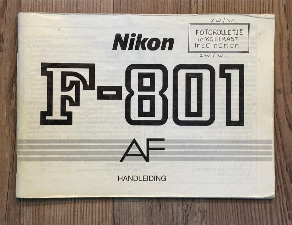 Nikon F-801 AF Handleiding - Origineel nederlandstalig, Audio, Tv en Foto, Fotocamera's Analoog, Ophalen of Verzenden, Gebruikt