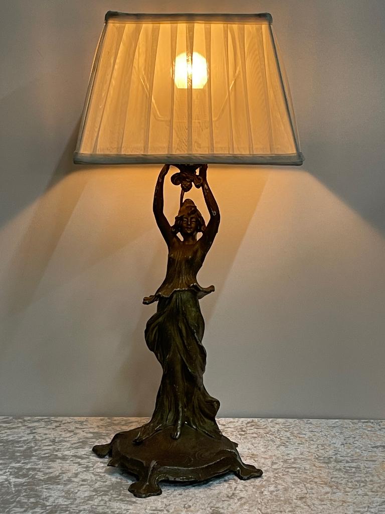 Art Deco Lamp Dame, Antiek en Kunst, Ophalen of Verzenden