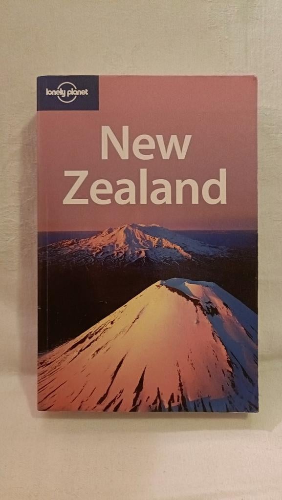 Lonely Planet - New Zealand, Boeken, Reisgidsen, Zo goed als nieuw, Reisgids of -boek, Australië en Nieuw-Zeeland, Capitool, Budget