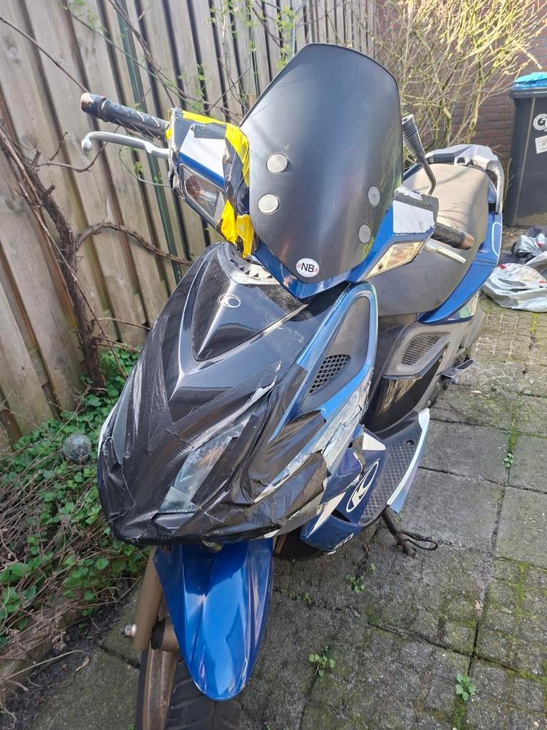 Kymco scooter, Fietsen en Brommers, Scooters | Yamaha, Ophalen of Verzenden, Gebruikt, Benzine