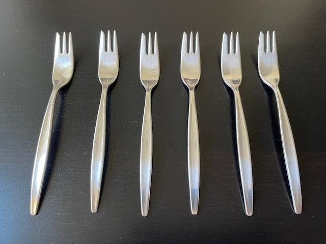 6 + 12 Nieuwpoort vintage obv 90 verzilverde gebaksvorkjes, Ophalen of Verzenden