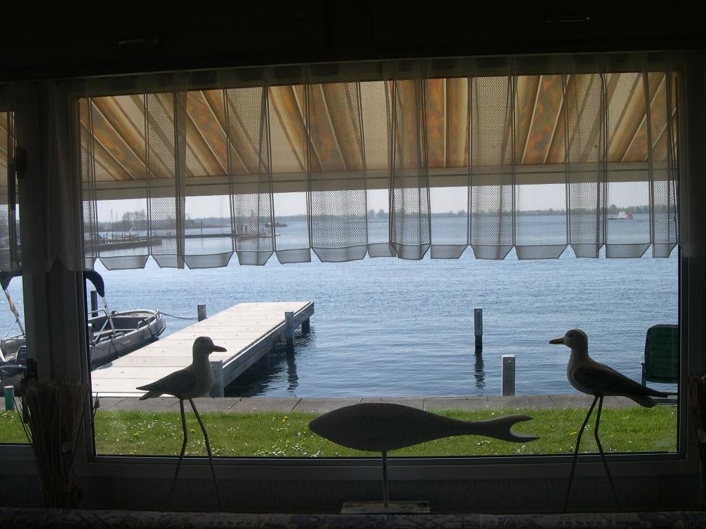 Op een unieke plek direct aan de Belterwiede  Giethoorn ., Caravans en Kamperen, Verhuur