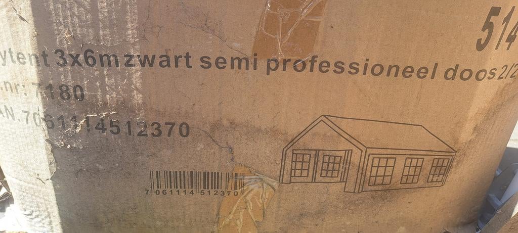 Partytent 3x6m. Mist de voorkant.Partytent 3x6m. Mist de voo, Ophalen of Verzenden, Minder dan 50 cm