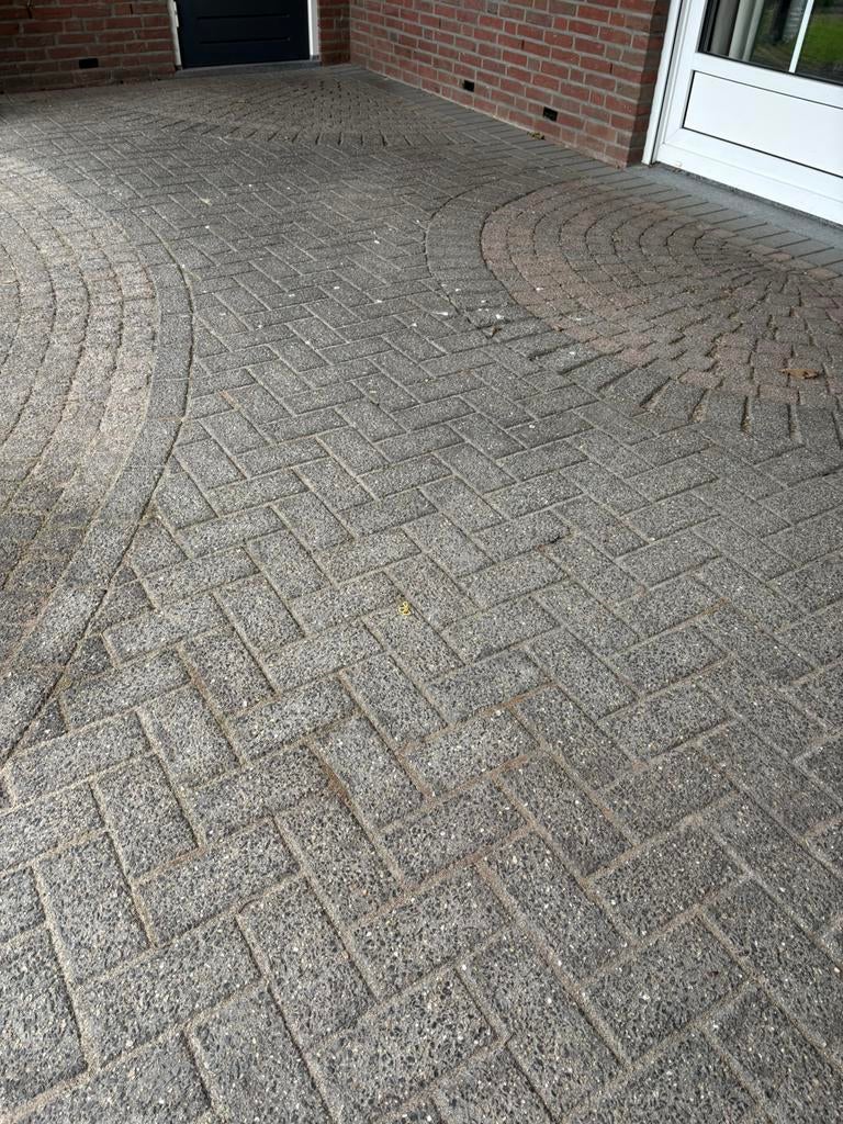 Klinkers en koppelstones, Tuin en Terras, Ophalen, Zo goed als nieuw, Beton, Klinkers