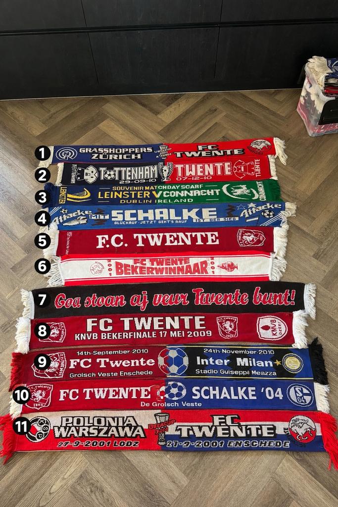 FC Twente sjaals, Verzamelen, Sportartikelen en Voetbal, Ophalen of Verzenden, Zo goed als nieuw, F.C. Twente, Vaantje of Sjaal