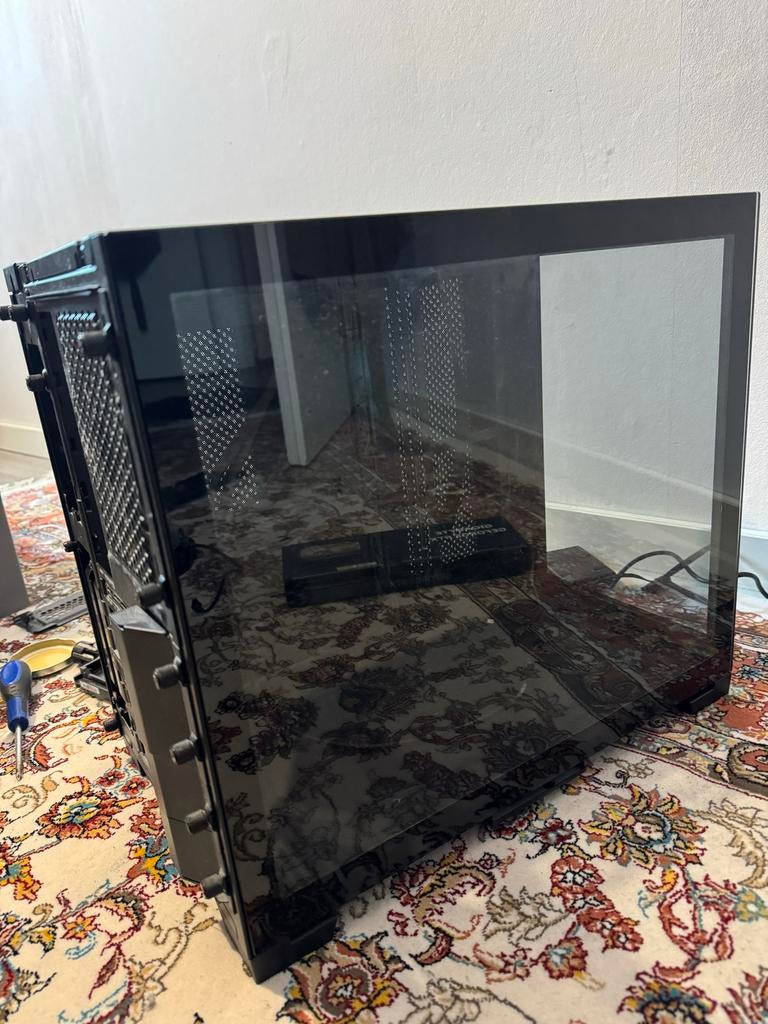 Lian Li O11 PC Case - Zwart, Computers en Software, Computerbehuizingen, Ophalen, Gebruikt