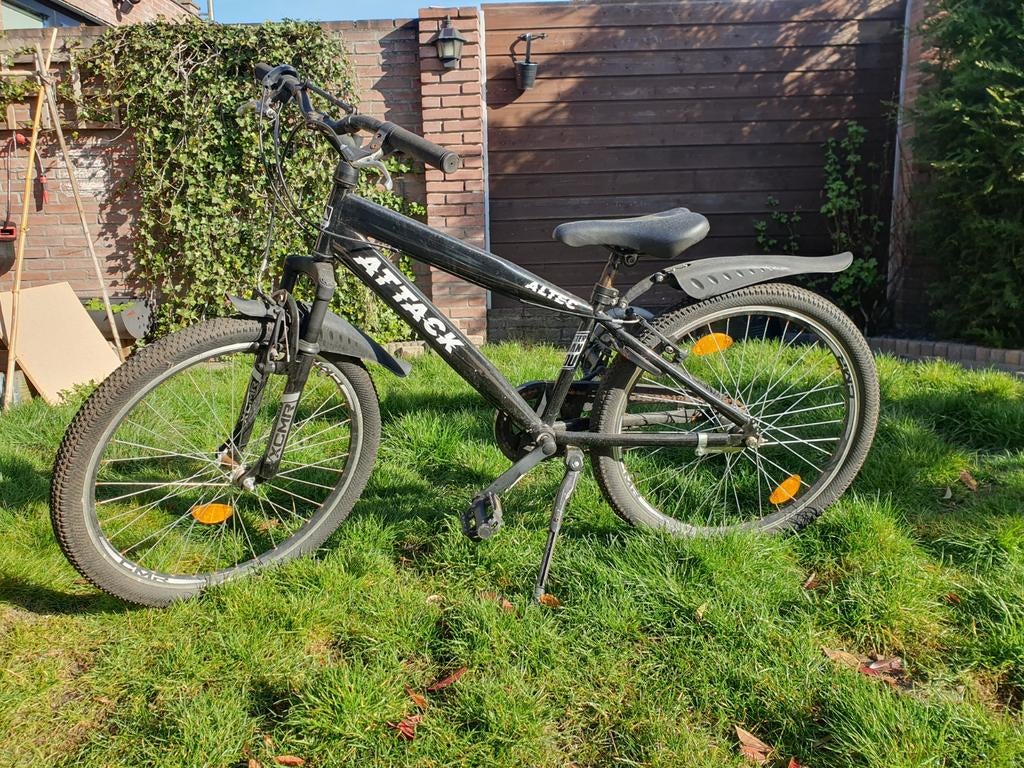 Altec Attack 24 inch, Ophalen of Verzenden, Gebruikt, Staal, 24 inch of meer