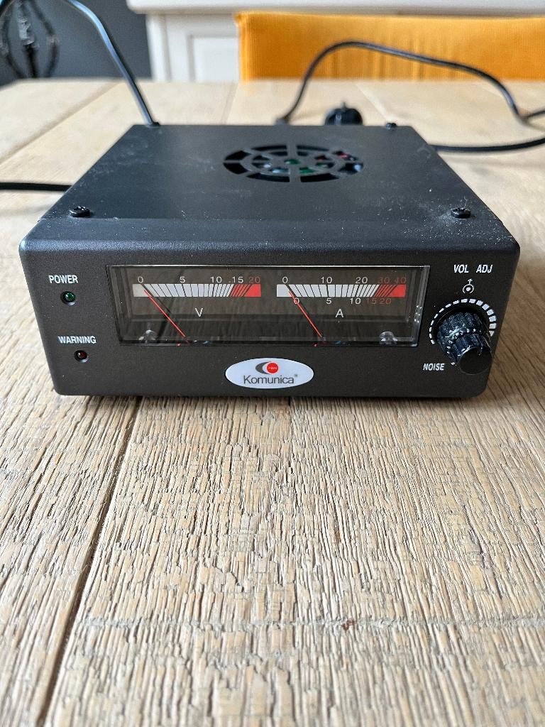 Komunica voeding AV-830NF zgan voor HF transceiver, Ophalen of Verzenden, Zo goed als nieuw
