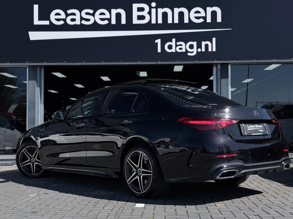 Mercedes-Benz C-klasse 300 e Business Line AMG Line Pano|Key, Automaat, Achterwielaandrijving, 4 cilinders, Parkeercamera