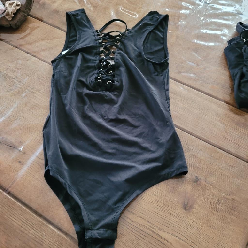 body top maat S, Kleding | Dames, Tops, Zwart, Nieuw, Ophalen of Verzenden, Maat 36 (S)
