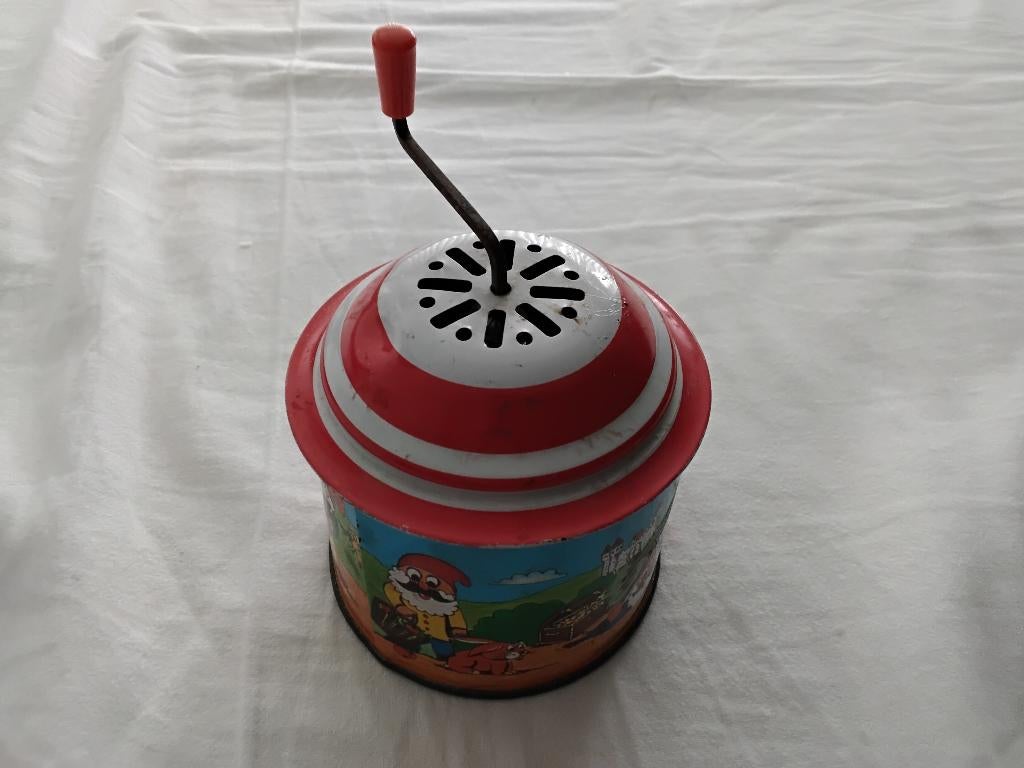 Muziekdoosje, Ophalen