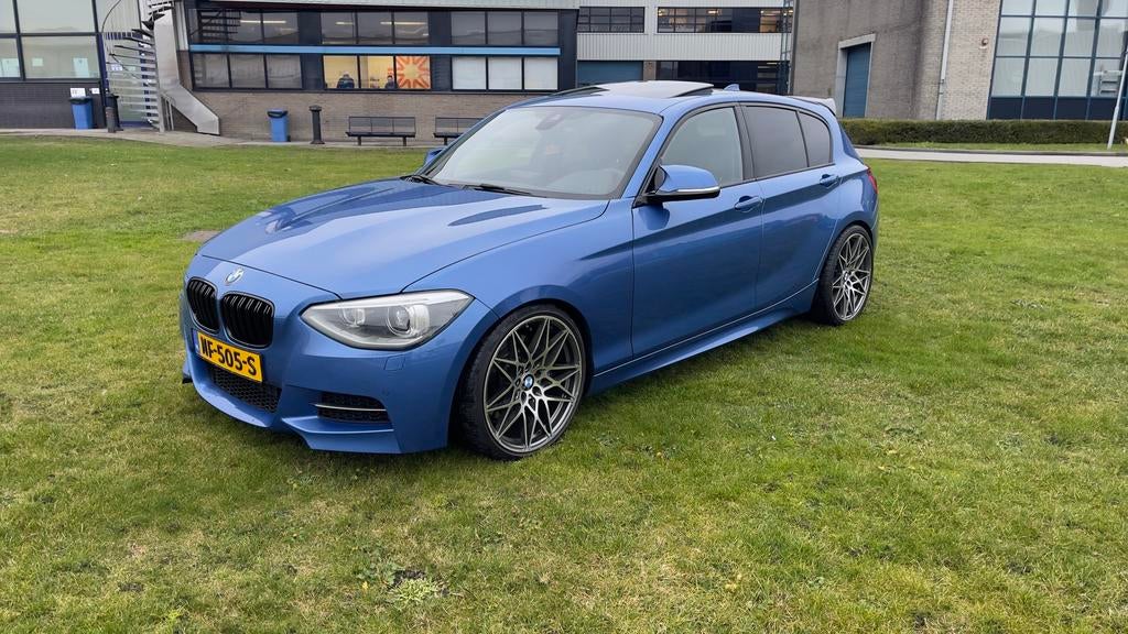 BMW f20 1-Serie 3.0 M135i 5DR Xdrive AUT 2013 Blauw, Auto's, BMW, Particulier, 1-Serie, 4x4, ABS, Adaptieve lichten, Airbags, Airconditioning