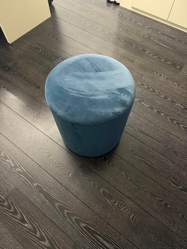 Riverdale Chelsea Poef Blauw - Zo Goed Als Nieuw, Ophalen, Minder dan 50 cm, Rond, Zo goed als nieuw