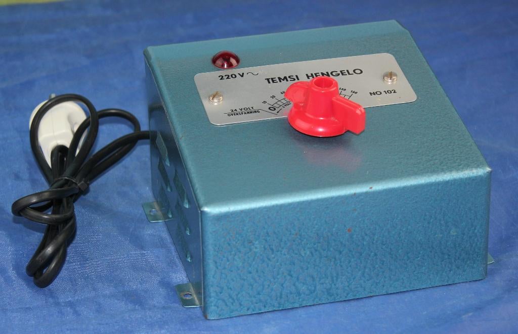 Temsi No. 102 Regelbare AC treintrafo 3 Amp., Overige merken, Wisselstroom, Locomotief, Ophalen of Verzenden