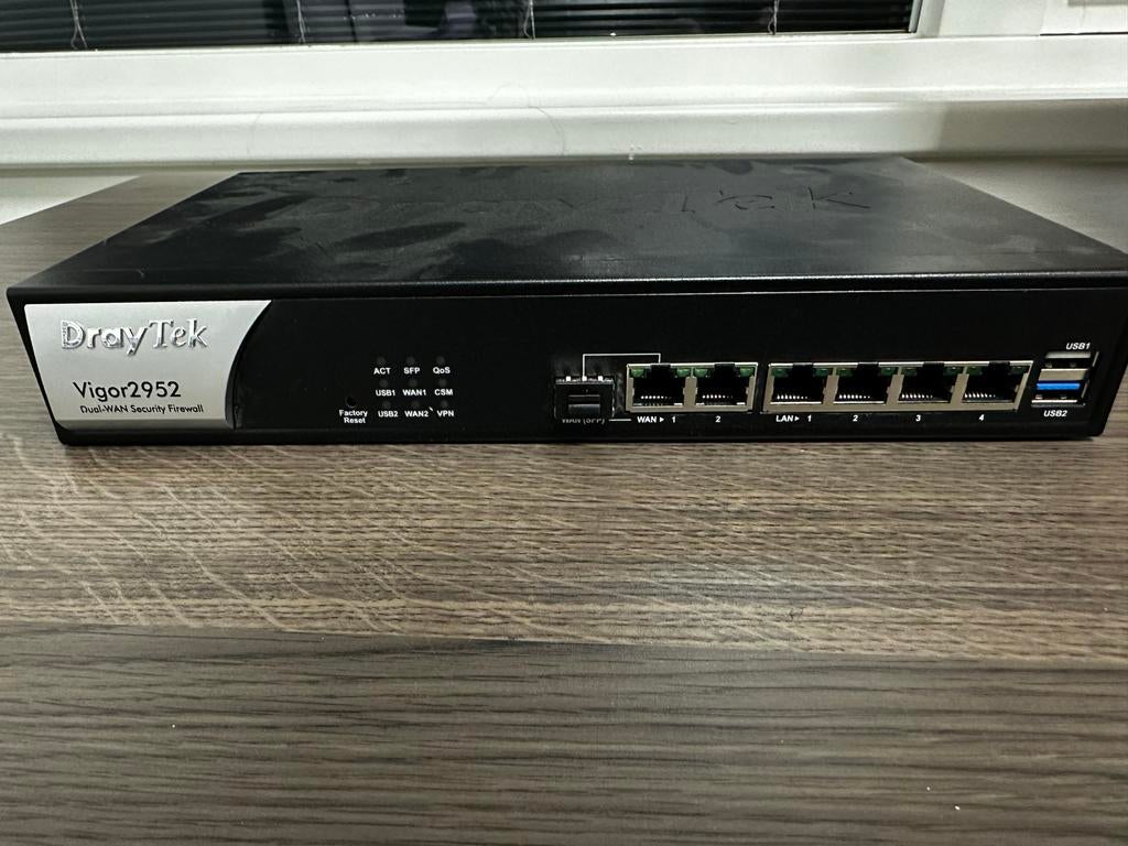 Draytek Vigor 2952 Router - Dual-WAN Security Firewall, Ophalen, Gebruikt, Router