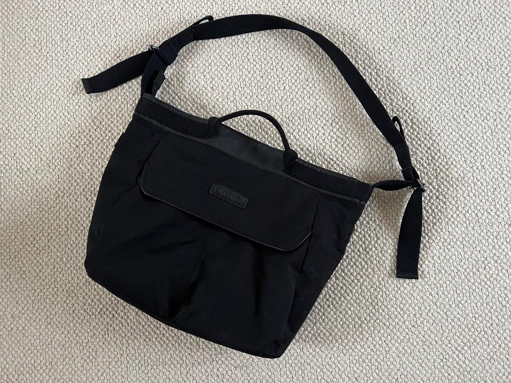 Bugaboo Luiertas / verschoontas, Kinderen en Baby's, Luiertassen, Zo goed als nieuw, Schoudertas, Ophalen