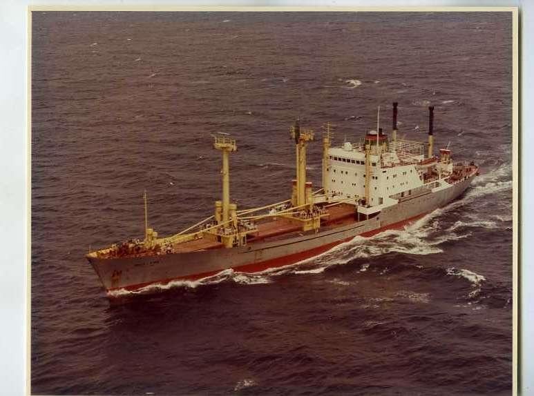 scheepvaart-foto-ROZENBURG-werf verolme-lion of ethiopia, Verzamelen, Scheepvaart, Ophalen of Verzenden, Zo goed als nieuw, Motorboot