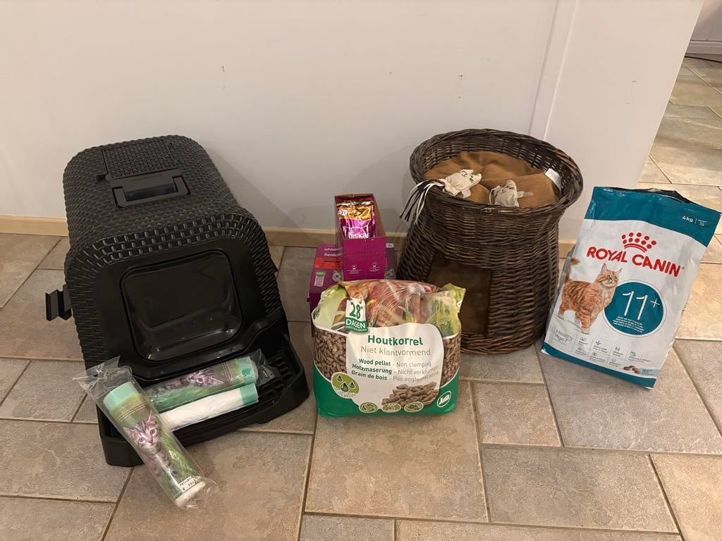 Katten toebehoren, Ophalen, Zo goed als nieuw