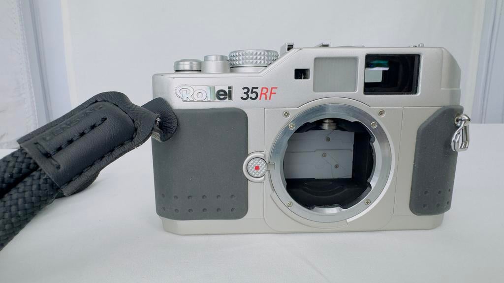 Rollei 35 RF Camera body - Leica M vatting, Ophalen of Verzenden, Zo goed als nieuw, Compact, Overige Merken