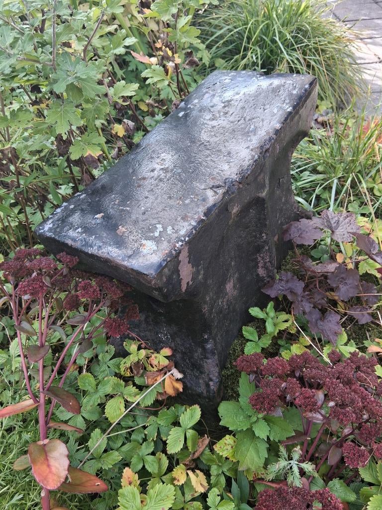 Aambeeld uit smederij Gieten, Ophalen