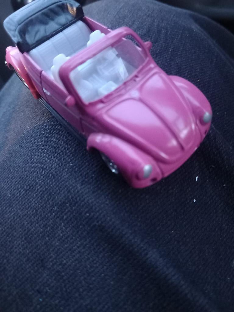 Welly beetle, Hobby en Vrije tijd, Modelauto's | 1:43, Ophalen of Verzenden, Zo goed als nieuw, Auto, Overige merken