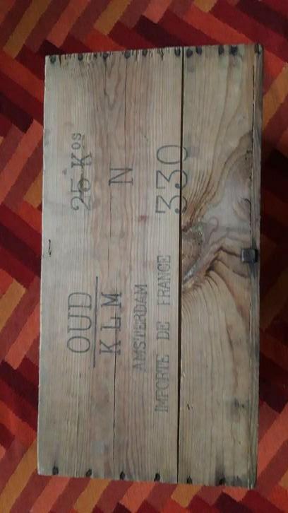 KLM oud vrachtkratje Cognac Courvoisier, Ophalen of Verzenden